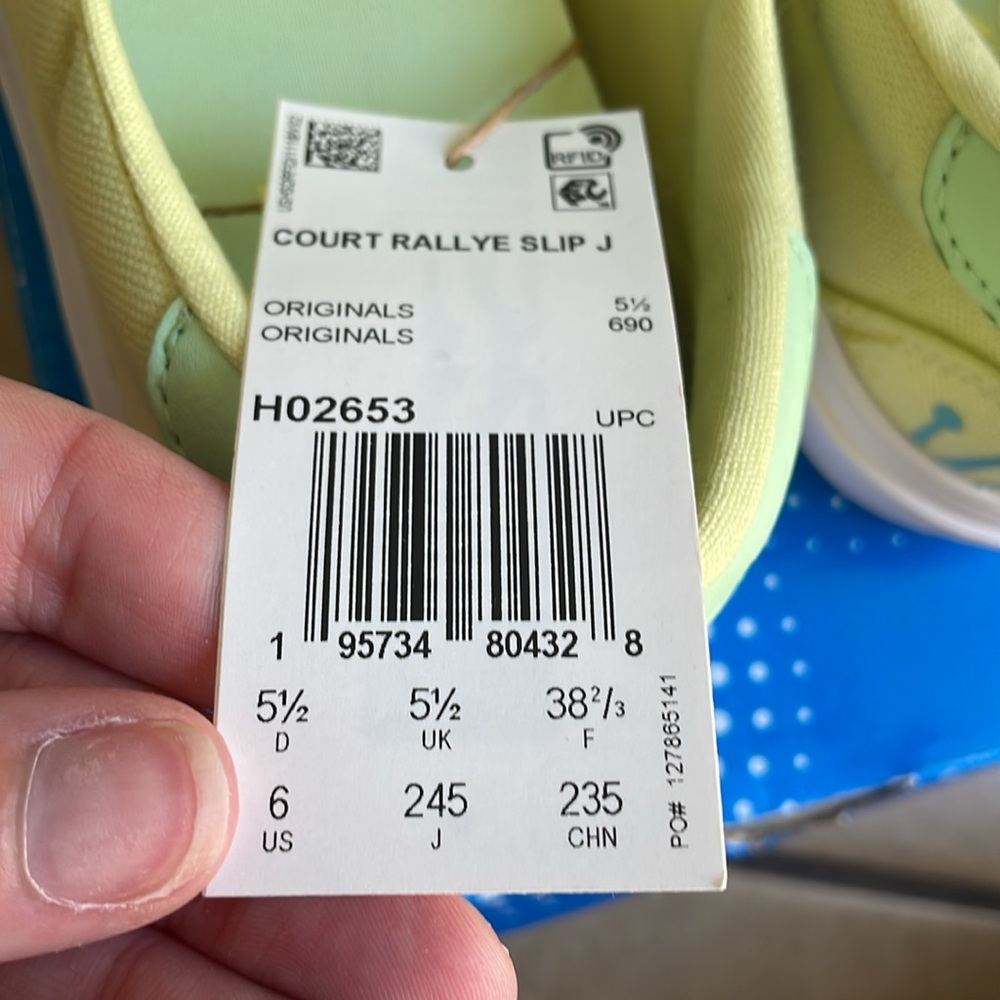 Adidas Disney Princess Court Rallye Slip-On Sneakers - Light Green - Picture 5 of 5